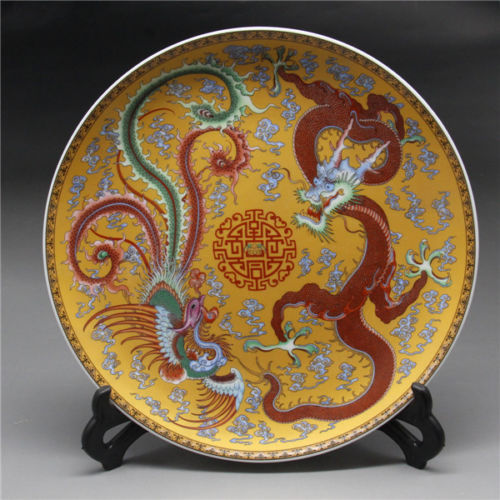 Chinese Rose Porcelain painted Dragon and phoenix Plate w Qianlong Mark