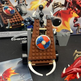 Lego 7017 Viking Catapult vs the Nidhogg Dragon Vikings Complete w/Instructs,Box