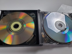 Shenmue for Dreamcast Complete, All discs, Both Manuals