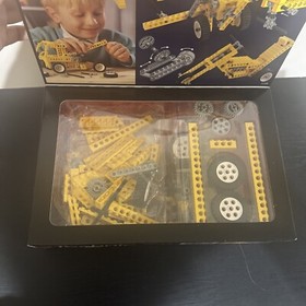 Lego Technic Universal Set 8034 - New Sealed Vintage