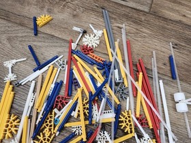 K'nex Building Pieces Large Lot Of Parts Connectors Rods Knex over 800 Vintage