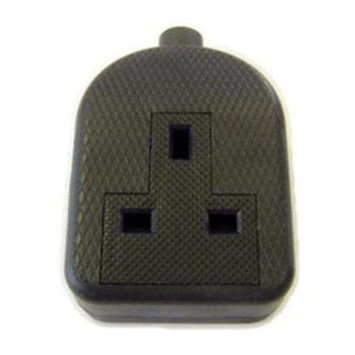 Dencon 13a Bubble Packed Rubber Trailing Socket Black To Bs1363//a