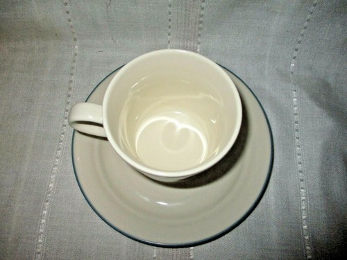4 Corelle Coastal Breeze Coffee Cups Mugs w//Saucers Beige Blue Rim