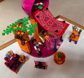 Lego Belville set 5857 - Safran’s Amazing Bazaar; 100% complete w box & manual