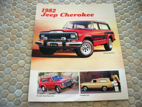 JEEP OFFICIAL CHEROKEE SERIES SALES BROCHURE 1982 USA EDITION 
