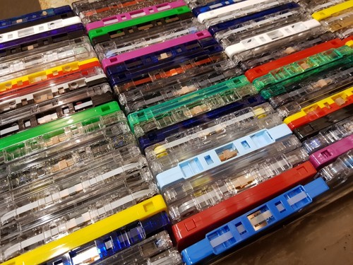 100 X C0 carcasas Shell de cassette de audio rechazados cintas Art Craft proyectos de reciclaje