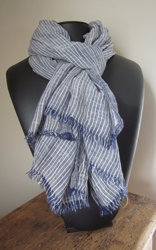 Scarf//tagelmust 100/% Cotton man //woman pinstripes 77 X 180cm blue jeans//ecru