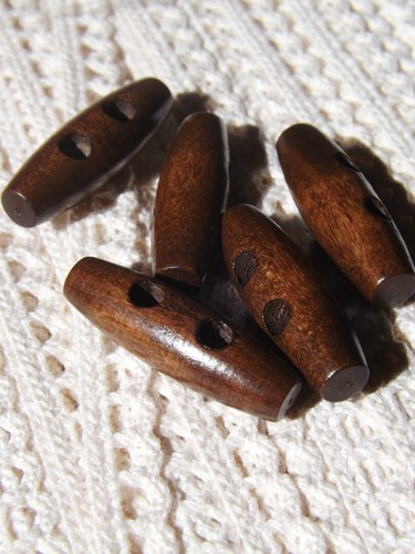 Naturalwood 20//25//30 mm intagliati PATTERN Design Sew Crafts Classic /& semplice adulti