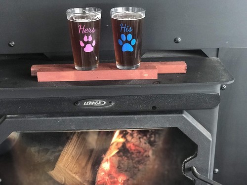 Pint Beer GlassesFunny /& Cool Unique His /& Hers Screen PrintCups For Be...