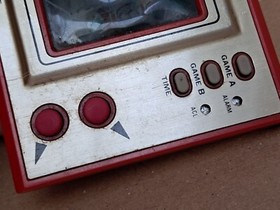 Nintendo, Game & watch, Mickey Mouse, 1981 For Parts Only