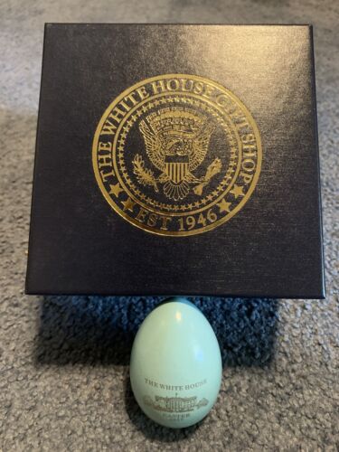 2017 White House Easter Egg President DONALD TRUMP Blue Pastel Wooden Egg 