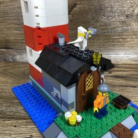 LEGO 5770: CREATOR 3-IN-1 Lighthouse Island (As Is) - 518 Pieces / Ages 8-12