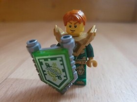 3x Lego Nexo Knights Figure Lance Richmond, Macy, Aaron Fox