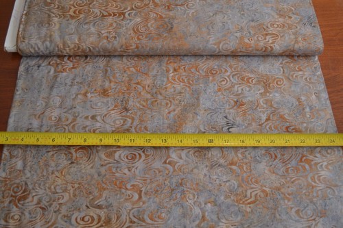 Gray /& Brown Hand-Painted Indonesia Batik By 1//2 Yd Hoffman//H-2270-584 B605