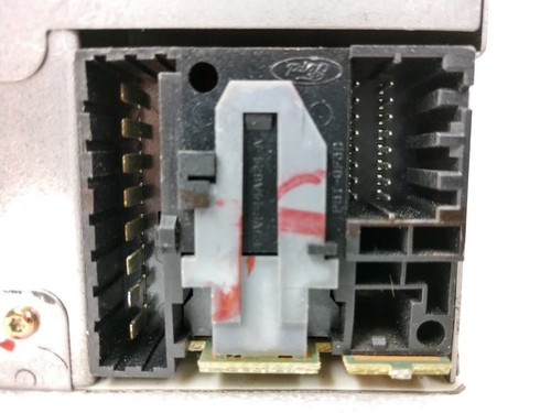 OEM factory original remanufactured stereo Town Car 95-97 JBL cassette radio
