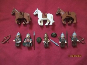 LEGO LOTR/HOBBIT Minifigures Lot. King Theoden ,Eomer, Rohan Soldiers,Horses ETC