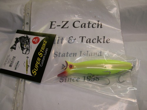 Brand New Super Strike Rattln Little Neck 2 oz Surface Swimming Plug Neon Yellow