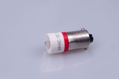 AC//DC 24V SOCKEL BA 9S ROT SIEMENS 3SB3901-1CA LED-LAMPE