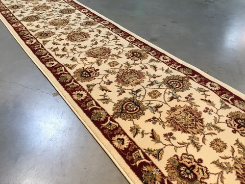 HALLWAY OR STAIR ROLL RUNNER RUG CARPET 26 INCHES WIDE