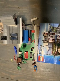 LEGO CITY: City House (8403)