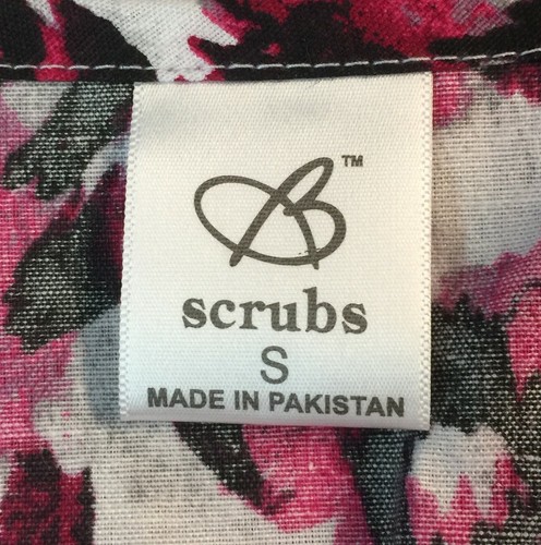 NWT Women Scrubs TOP Only Bobbie Brooks Multi-Color Leopard//Cheetah Animal Print