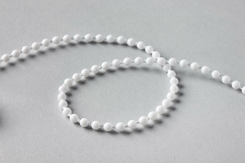 VENETIAN AND ROMAN 5mtrs x BLINDS NO.10 WHITE CHAIN ROLLER VERTICAL
