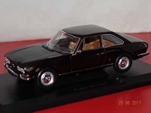 1:18 Norev 184822 neu /& OVP Peugeot 504 Coupe 1973 dunkelbraun metallic