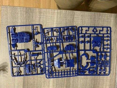 Warhammer 40000 Space Marine Land Speeder On Sprue Base Included
