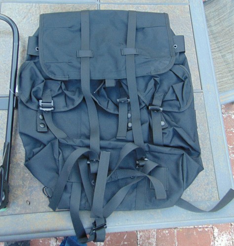 kidney pad /& shoulder straps New Milspec Plus LCII Medium Alice Pack w//frame