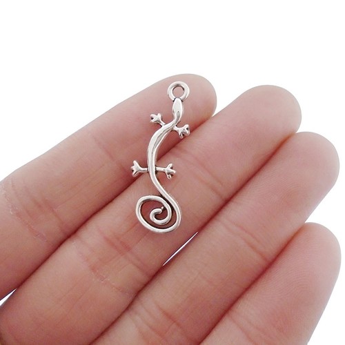 10 x Tibetan Silver Tone Gecko Lizard Charms Pendants Beads for Jewellery Making