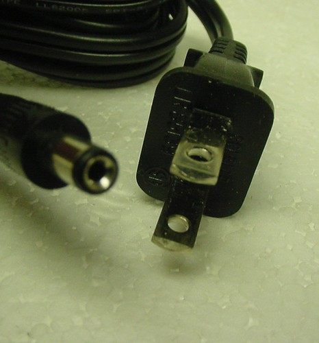 AC transformer 14 volt DC 2000ma 60hz 120v UL 2 prong 2 AMP 6 FOOT CORDS 2MM 5.5