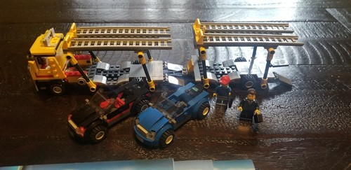 Lego City 60060 Auto Transporter 100/% Complete Minifigs Instructions No Box!