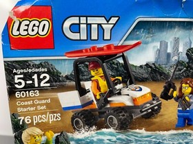LEGO City 60163 Coast Guard Starter Set 76 pcs  3 Minifigures Shark  Dented Box