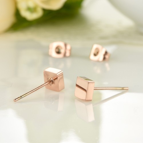 Simple Lisse Carré Or Rose Plaqué Or Chirurgical En Acier Inoxydable Boucles d/'oreille cadeau