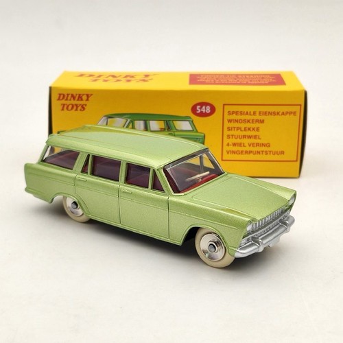 DeAgostini 1:43 Dinky Toys 548 Fiat 1800 Station Wagon Diecast Models Car