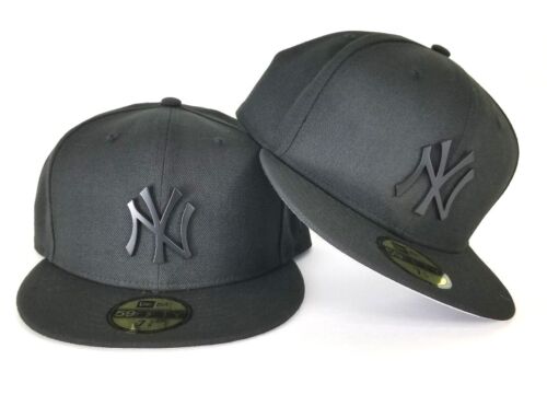 New Era 59Fifty Black New York Yankee Black Metal Badge Logo fitted hat