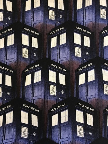 Springs Creative Patchwork//Craft Tissu-Dr WHO-Police Box 51563