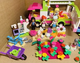 Lego Friends Lot Adventure Camper 3184 Minifigures Animals Accessories