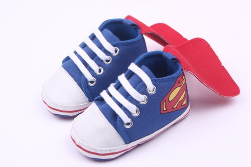 Baby Jungen Mädchen Batman Superman Crib Sneaker Schuhe Krabbelschuhe Turnschuhe