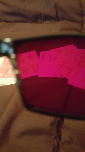 Infared Marked Bee Poker Cards /& Infrared Black Plastic Sunglasses Magic Poker
