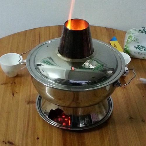 Stainless Steel Hot Pot Chinese Charcoal Mongolian Food Cooker Picnic 4.5l 36cm