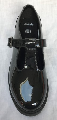 BNIB Clarks Purley Go Girls Black Patent Leather School Shoes F//G Fitting