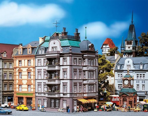 Stadtendhaus Goethestraße 88 Bausatz Neuware Faller H0 130918