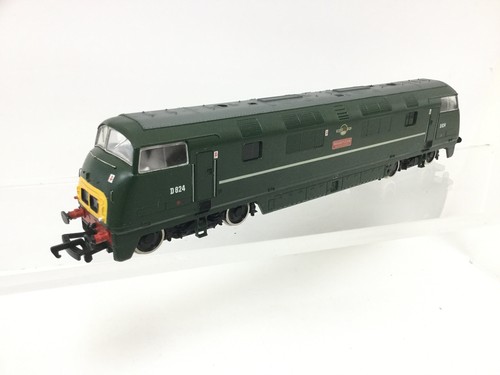 Mainline 37-064 OO Gauge BR Green Warship D824 Highflyer L1 NEEDS ATTN