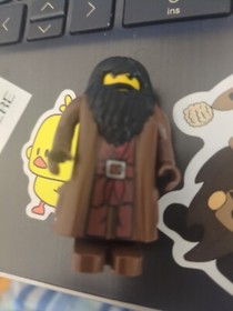 LEGO Rubeus Hagrid Minifigure Harry Potter Sorcerer's Stone 4714 4707 (2001)