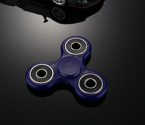 3D AU Fidget Hand Finger Spinner EDC Focus Stress Reliever Toys For Child Adults