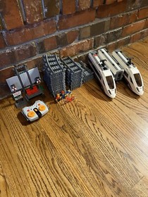 LEGO CITY: High-speed Passenger Train (60051)