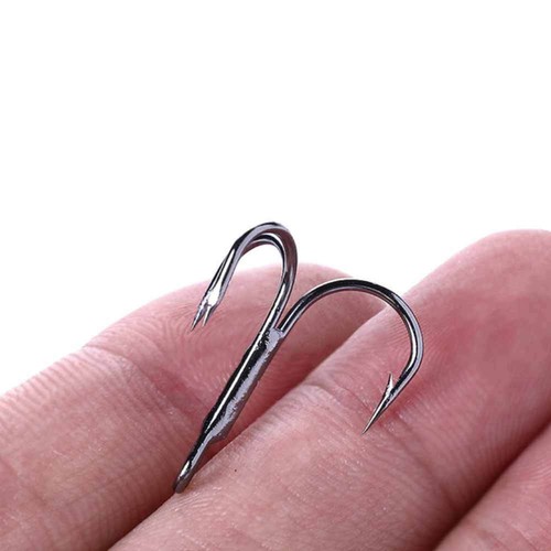 Fishing Hooks Fishing Three-jaw Hook High Carbon Steel Tackle Tools 20 Pcs New