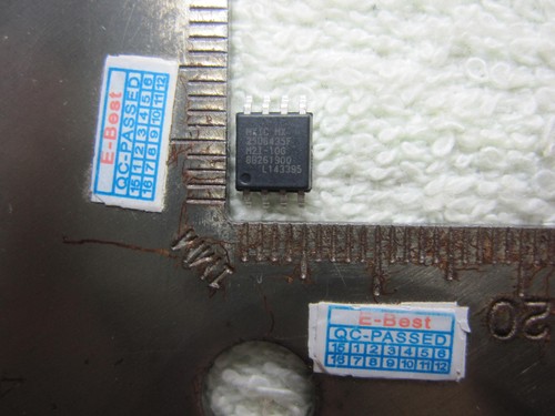 3x 2SU6435F 25UG435F 25U643SF MX 25U6435F M2I-10G MX25U6435FM2I-10G 200mil SOP8