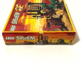 LEGO Castle series 6056 Dragon Wagon 1993 New Unopened